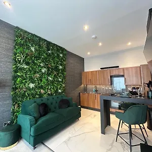 Luxury 1bed Retreat Edinburgh